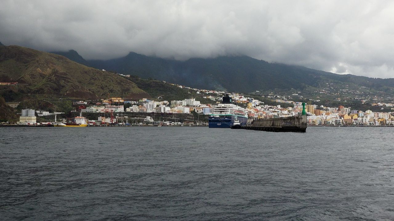 La palma Marina Santa Cruz