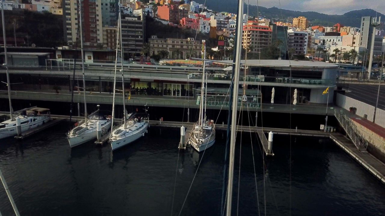 La palma Marina Santa Cruz