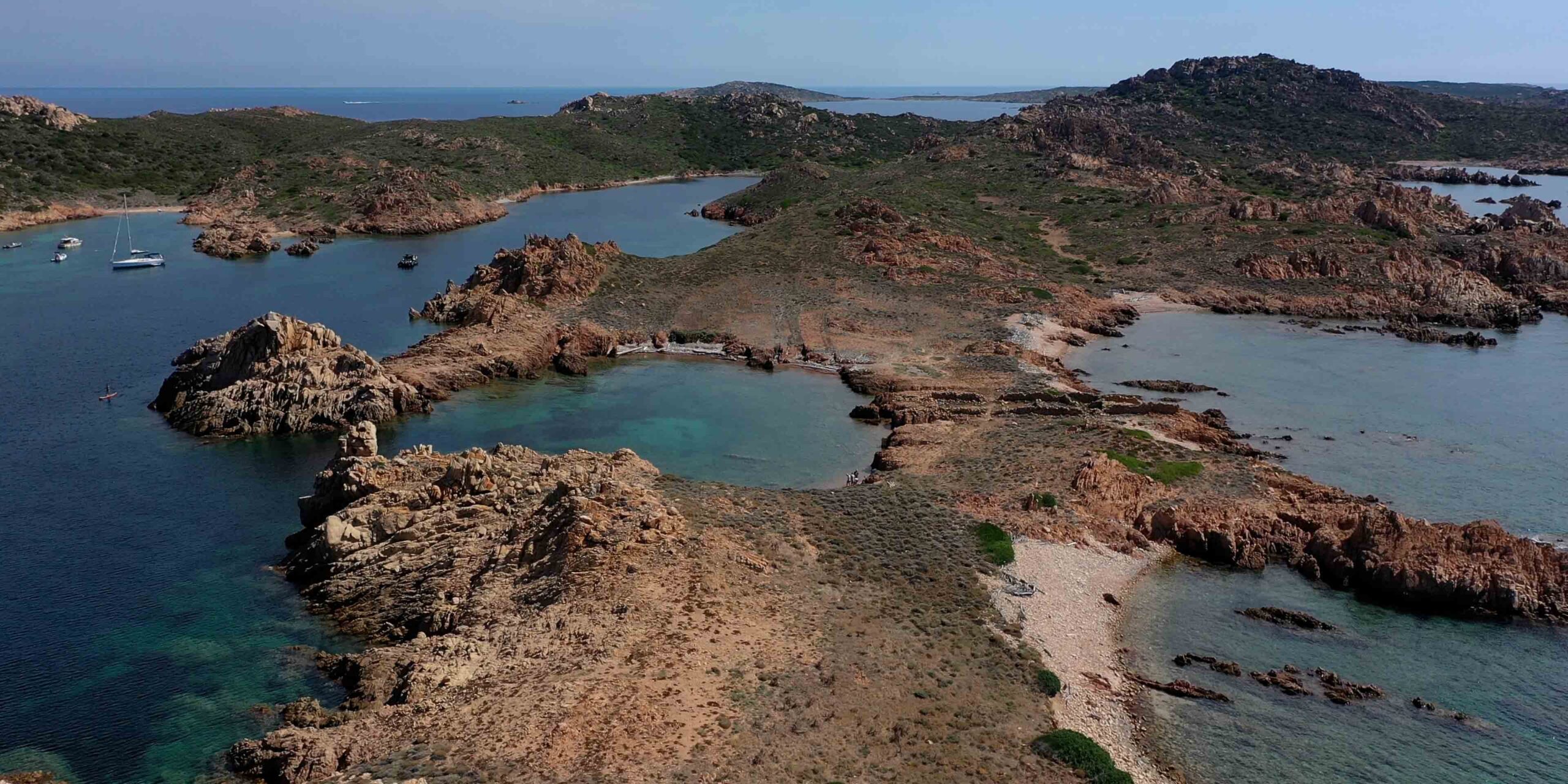 Best places to sail in sardinia - la maddalena
