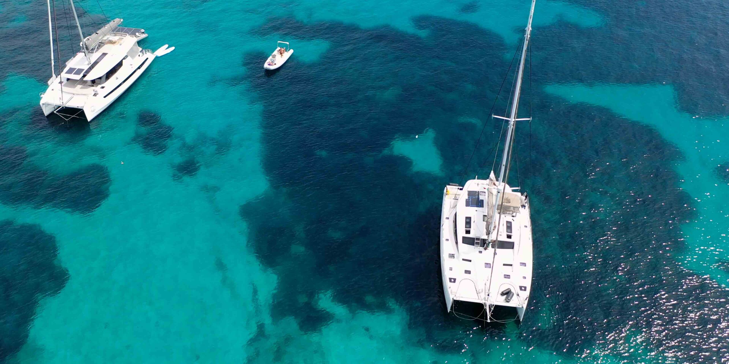 Best places to sail in sardinia - la maddalena
