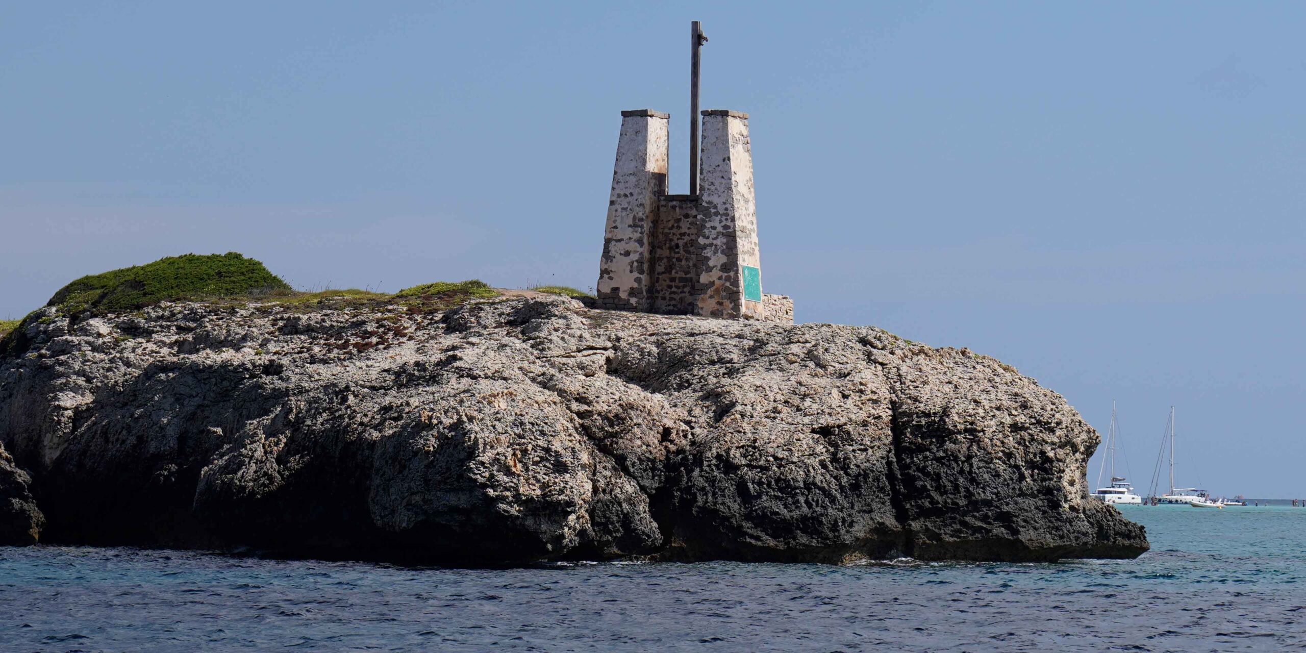 Isola Piana - the best day anchorage corsica