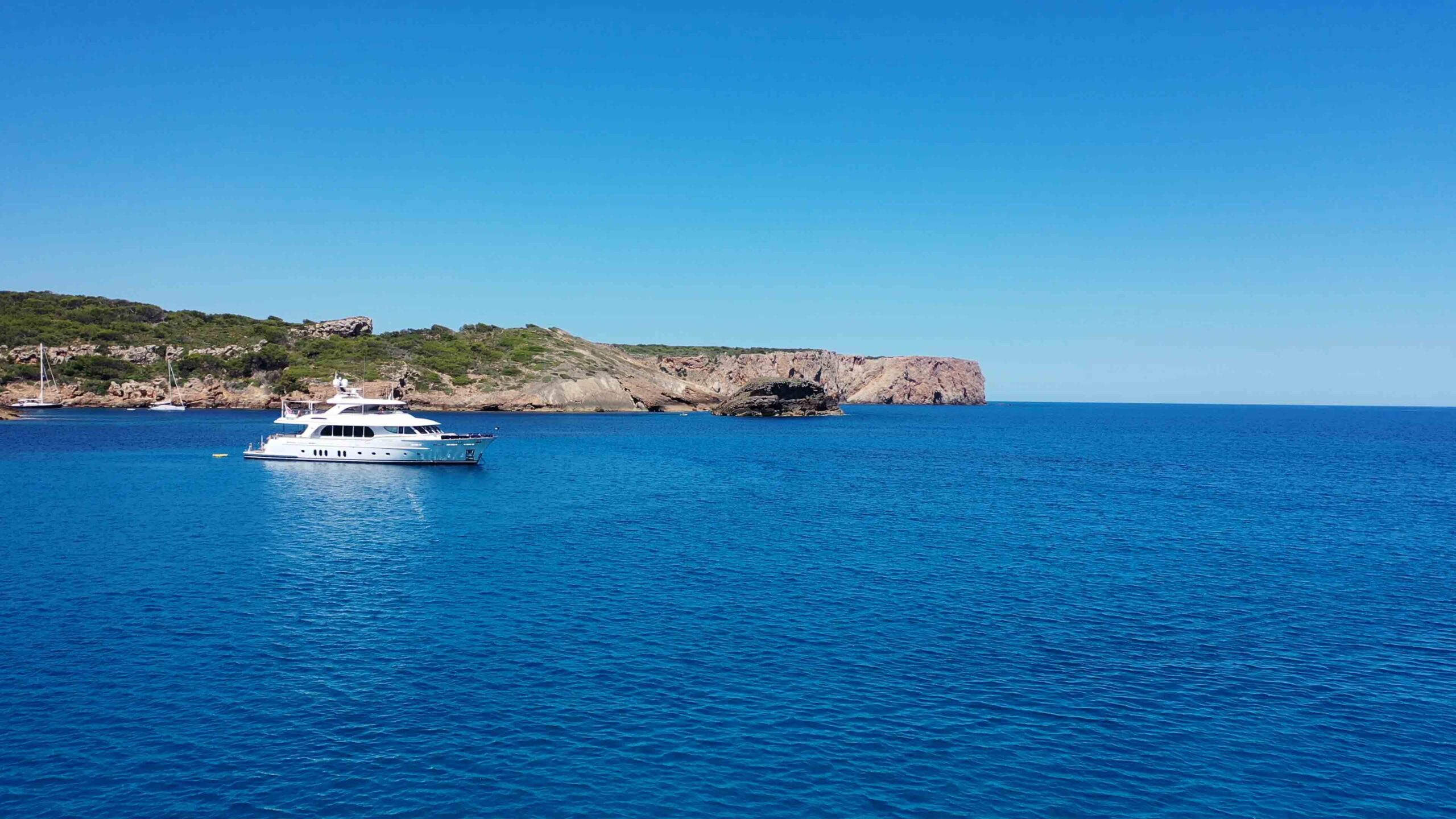 cala d’algaiarens menorca 