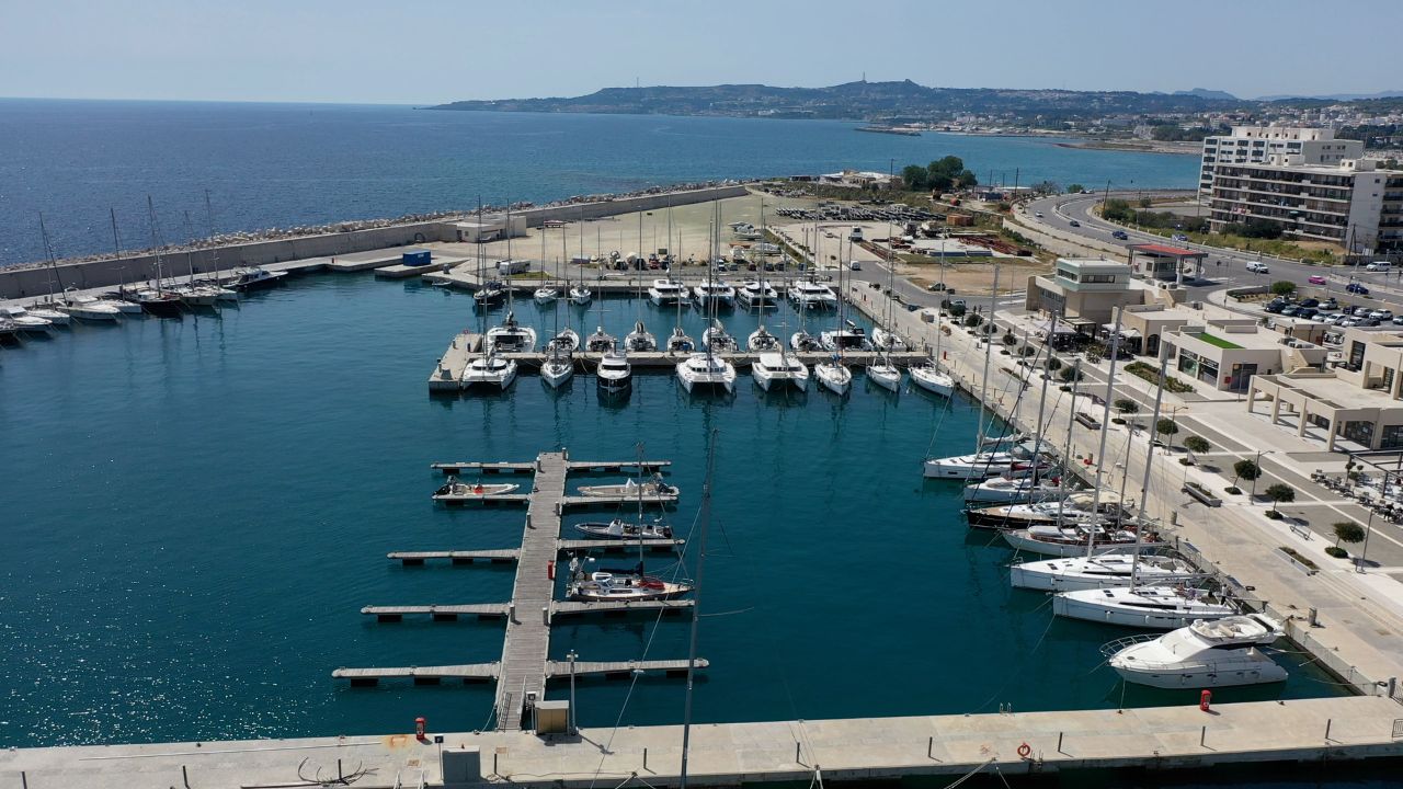 Rhodes marina