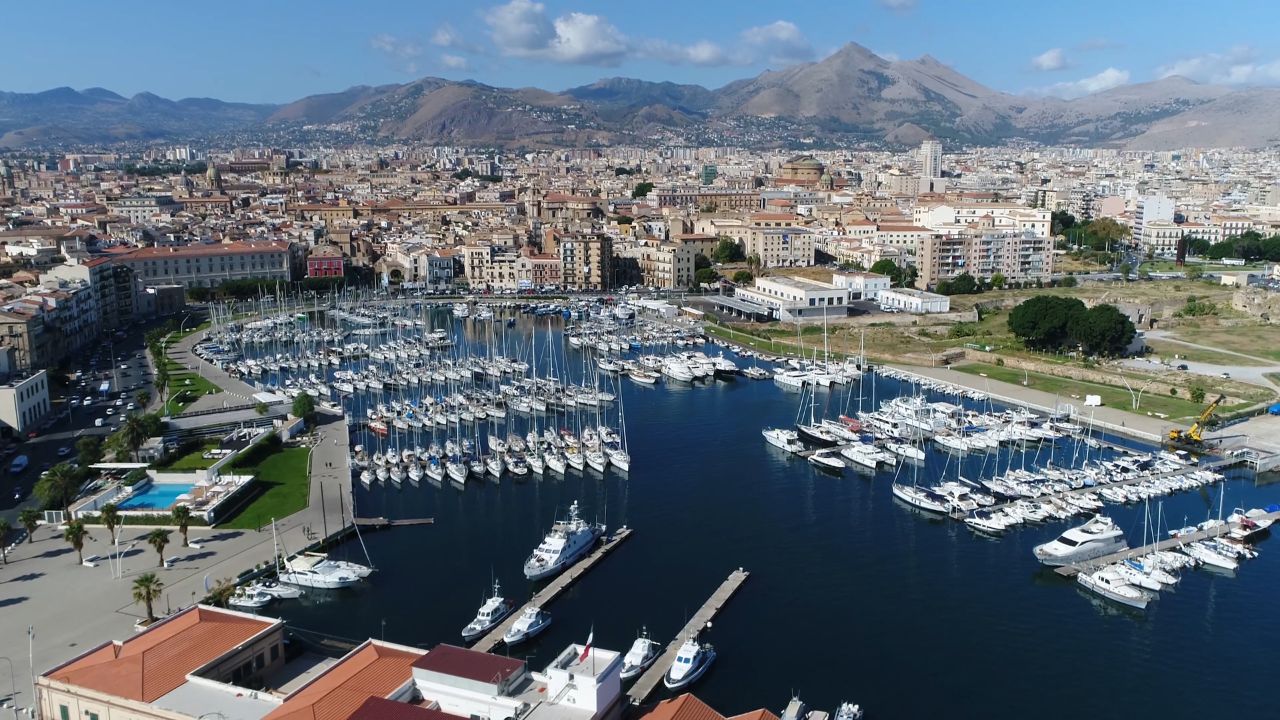 Which Marina is the closest to the Aeolian Islands Sicly?